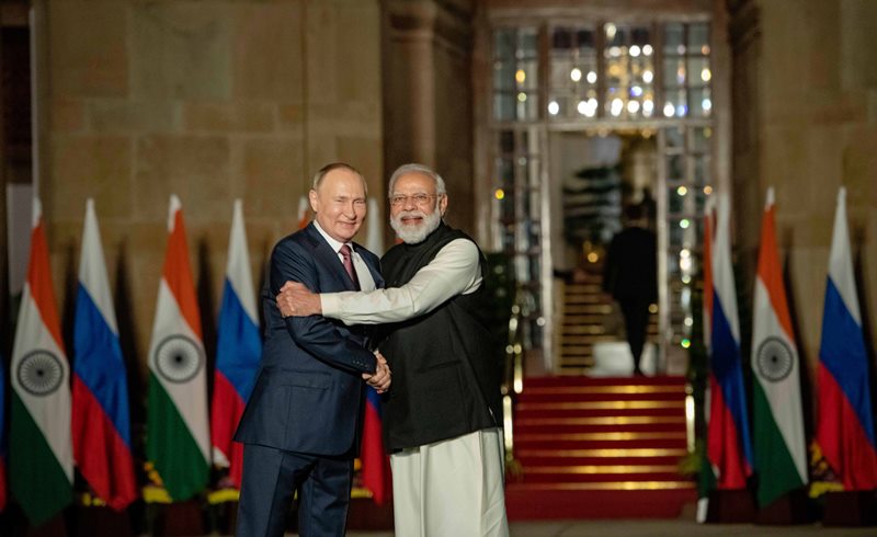 PM Modi, Russian Prez Vladimir Putin arrive for meeting at Hyderabad House in Delhi