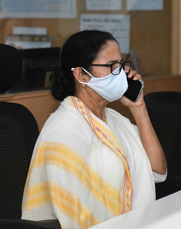 Bengal CM Mamata Banerjee monitors Cyclone Yaas