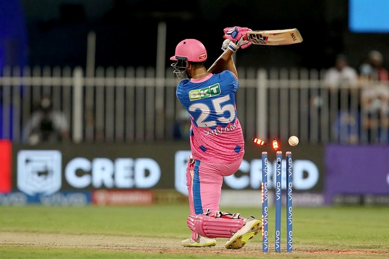 IPL 2021: Mumbai Indians thrash Rajasthan Royals