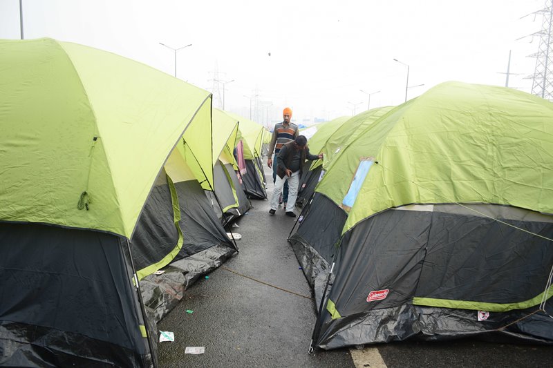 Farmers' protests continue in Singhu border
