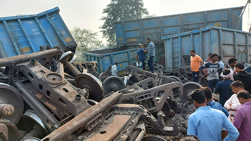 Goods train derails in UP's Shri Krishnanagar