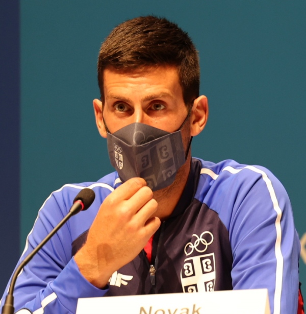 Djokovic addresses press conference in Tokyo