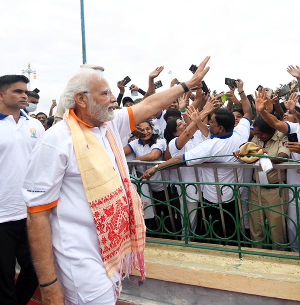 PM Modi participates in International Yoga Day in Mysore