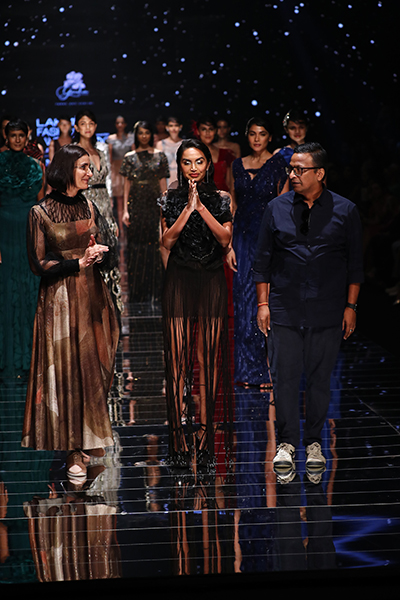 Models scorch the ramp for designer duo Paras and Shalini at Lakme Fashion Week 2022