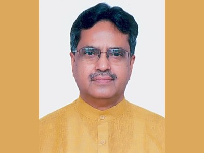 Tripura CM Manik Saha sends 100 cartons of 750kg of pineapples to Bangladesh PM Sheikh Hasina