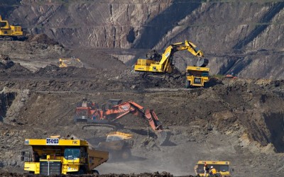 Landslide buries mining vehicles in Haryana, several feared trapped