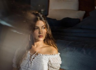 Rhea Chakraborty looks gorgeous in her latest Instagram pic, check out now