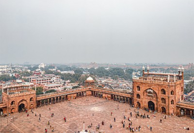 Delhi: Jama Masjid bans entry of women not accompanied by male family member