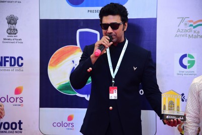 Tonic: Dev makes red carpet appearance at IFFI