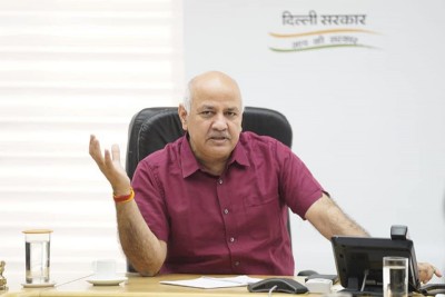 CBI raids Delhi Deputy CM Manish Sisodia's residence over liquor policy, AAP cries political vendetta