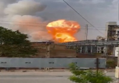 Huge explosion, fire reported at chemical factory in Gujarat's Vadodara