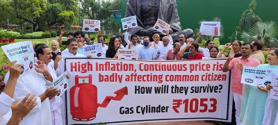 Congress, other opposition parties protest against price hike