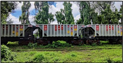 Ashwini Vaishnaw inaugurates India’s first Aluminum Freight Rake - 61 BOBRNALHSM1 at Bhubaneswar Railway Station