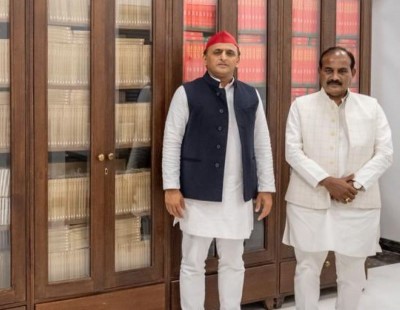 Akhilesh Yadav hints at Chauhan joining SP ahead of UP polls