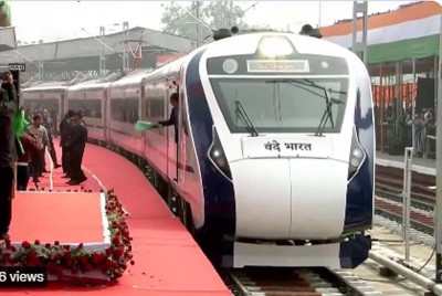 West Bengal: PM Narendra Modi flags off Vande Bharat Express connecting Howrah to New Jalpaiguri via video conferencing