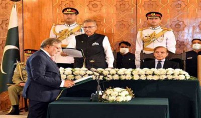 Ishaq Dar becomes Pakistan's new Finance Minister