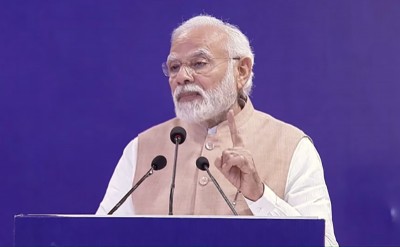 PM Modi inaugurates Vanijya Bhawan, launches NIRYAT portal