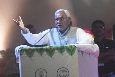 Nitish announces Rs 2 lakh compensation for kins of Bihari labourers killed in Andhra Pradesh boiler blast