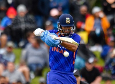 Washington Sundar's 51 helps India post 219 against New Zealand in third ODI