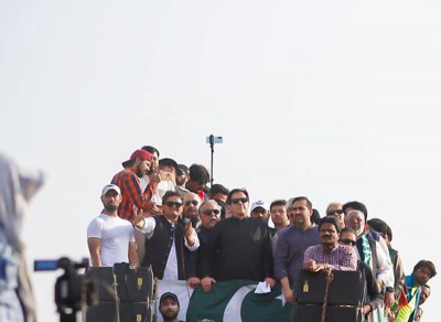 US, London Mayor condemn attack on Pakistan politician Imran Khan