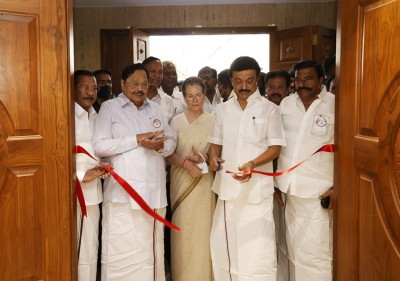 Sonia Gandhi, other opposition leaders attend MK Stalin's Delhi office inauguration