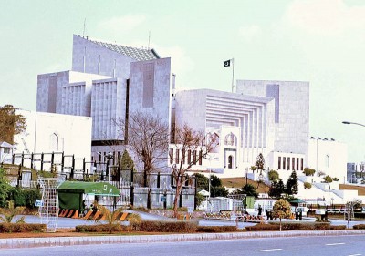 Pakistan Chief Justice irked over reports of cases worth Rs 3 trillion pending in court