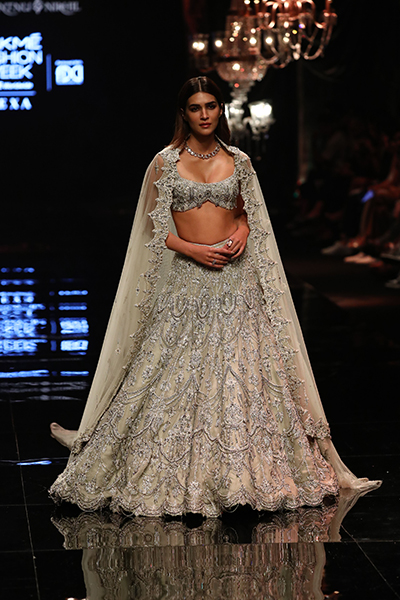 Kriti Sanon walks for designer duo Shantnu-Nikhil at Lakme Fashion Week 2022