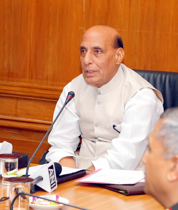 Rajnath Singh addresses Tiranga Mountain Rescue team