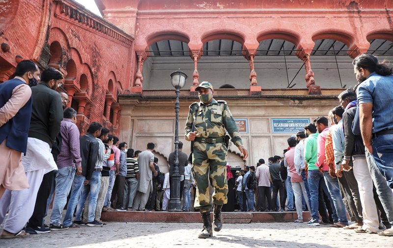 Uttar Pradesh votes in fourth phase of Assembly polls 2022