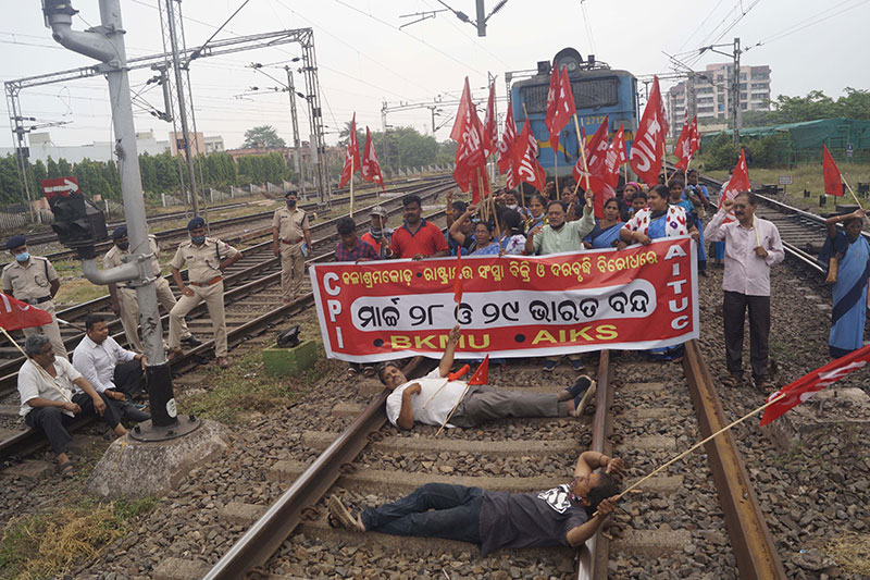 Bharat Bandh against Centre's economic and labour policies