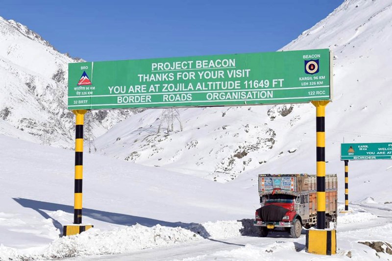 Zojila Pass kept open by BRO for first time in January