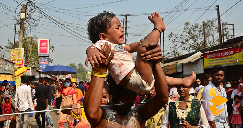West Bengal: Vel Vel festival in Bandel