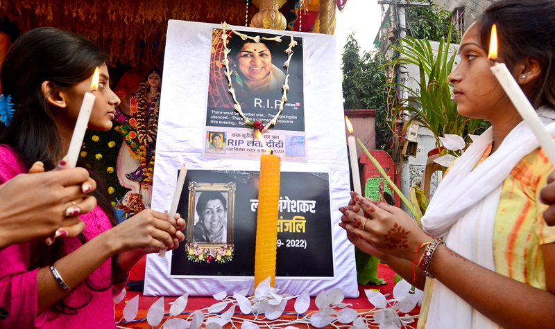 Kolkata pays tribute to Lata Mangeshkar