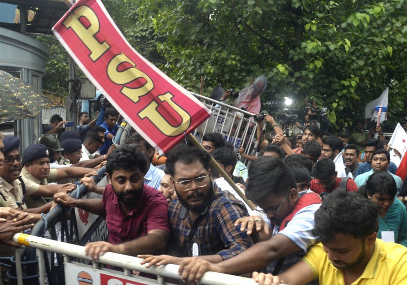 Left students take out protest rally over JU student's death in Kolkata