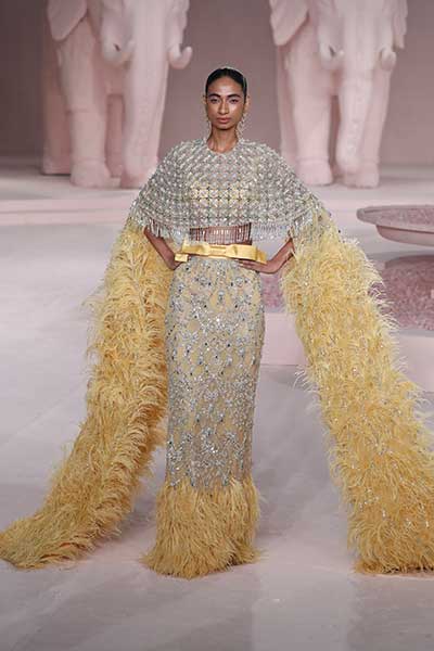 India Couture Week: Kiara Advani walks the ramp for Falguni Shane Peacock