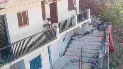 Joshimath crisis: SC turns down pleas seeking to declare land sliding as national disaster