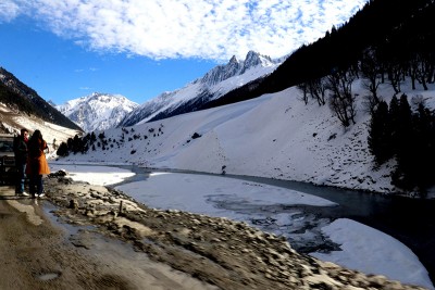 Sameer Ahmmad Baktoo promoting responsible tourism in Jammu and Kashmir