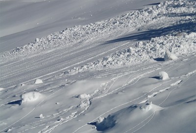 Jammu Kashmir: Massive avalanche near Zojila tunnel; second in 2 days