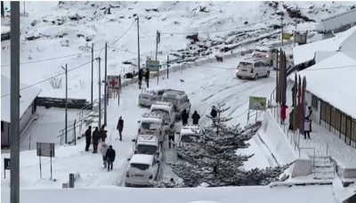 Indian Army's Trishakti Corps rescues 1217 tourists from high altitude areas of Sikkim amid inclement weather