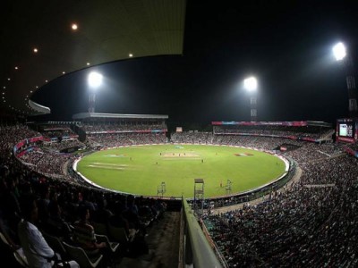 Kolkata: Fire breaks out at dressing room of Eden Gardens