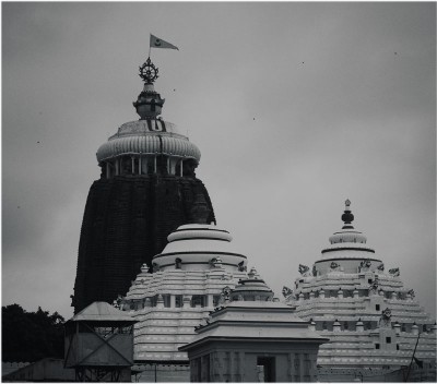 Puri: Thirty devotees injured in stampede-like situation inside Sri Jagannath temple