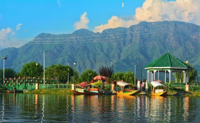 J&K: Government approves restoration of century-old houseboats on Kashmir's Dal Lake