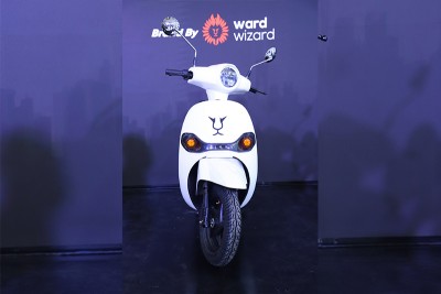 Joy E-Bike records 18, 600 bookings for the newly launched e-scooter MIHOS
