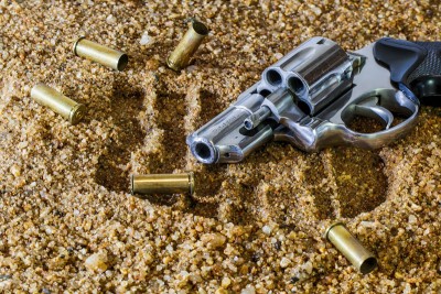 UP: Youth shoots himself in front of girlfriend in Ballia after argument with estranged wife