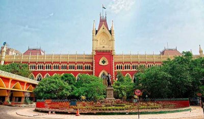 Calcutta HC cancels jobs of 36,000 primary school teachers