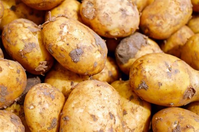 Jammu and Kashmir: PepsiCo India Holdings Pvt Ltd to procure potatoes from Gurez to make chips