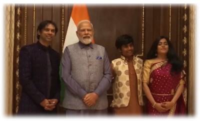 PM Narendra Modi meets Grammy award-winning Indian-American singer  Falguni Shah