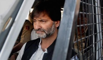 Four Tihar jail officials suspended over J&K separatist leader Yasin Malik's appearance in SC without court order