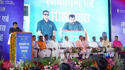 Gadkari inaugurates and lays foundation stone of 11 NH projects worth Rs 5600 cr in Rajasthan's Pratapgarh