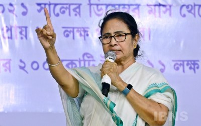 Bengal is bearing the brunt of withheld MGNREGA and Awas Yojana funds: Mamata Banerjee